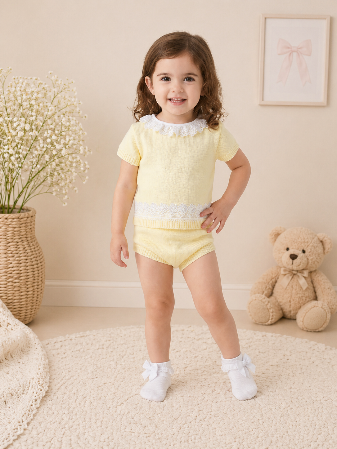 Lemon 2 piece set with white lace collar and detailing